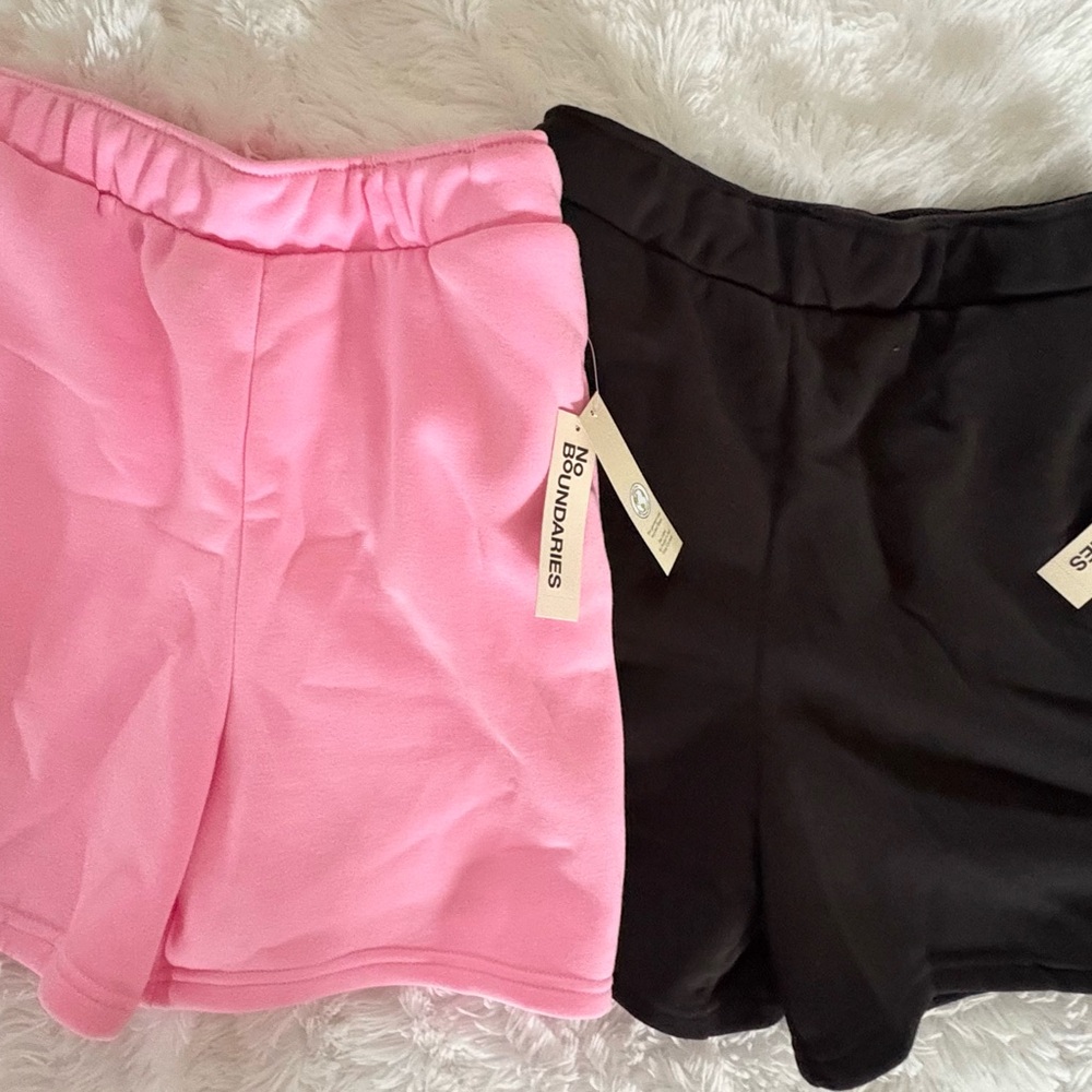 No Boundaries Women's Pink and Black Fleece Shorts